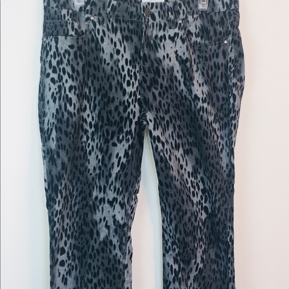 Leopard Print Design Pants - Picture 2 of 6
